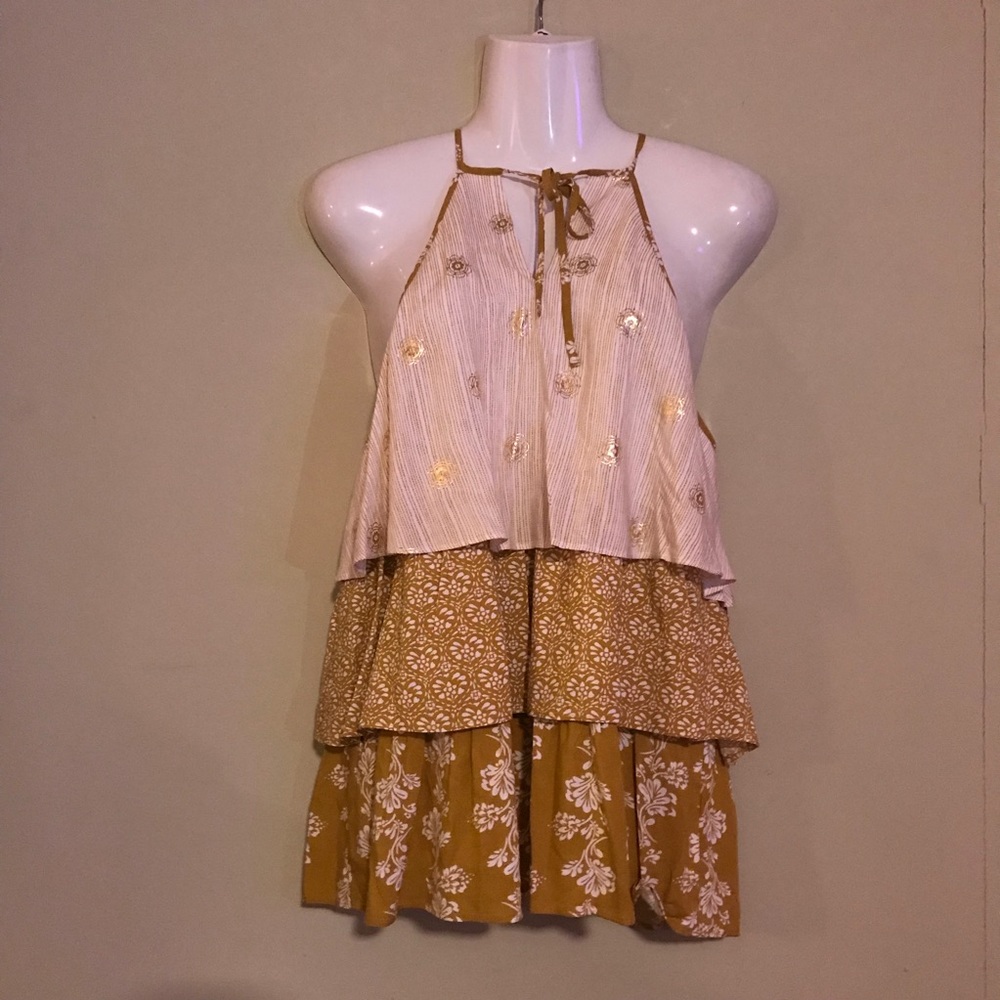 •SALE• NWT | Lauren Conrad•Layered Ruffle Tunic